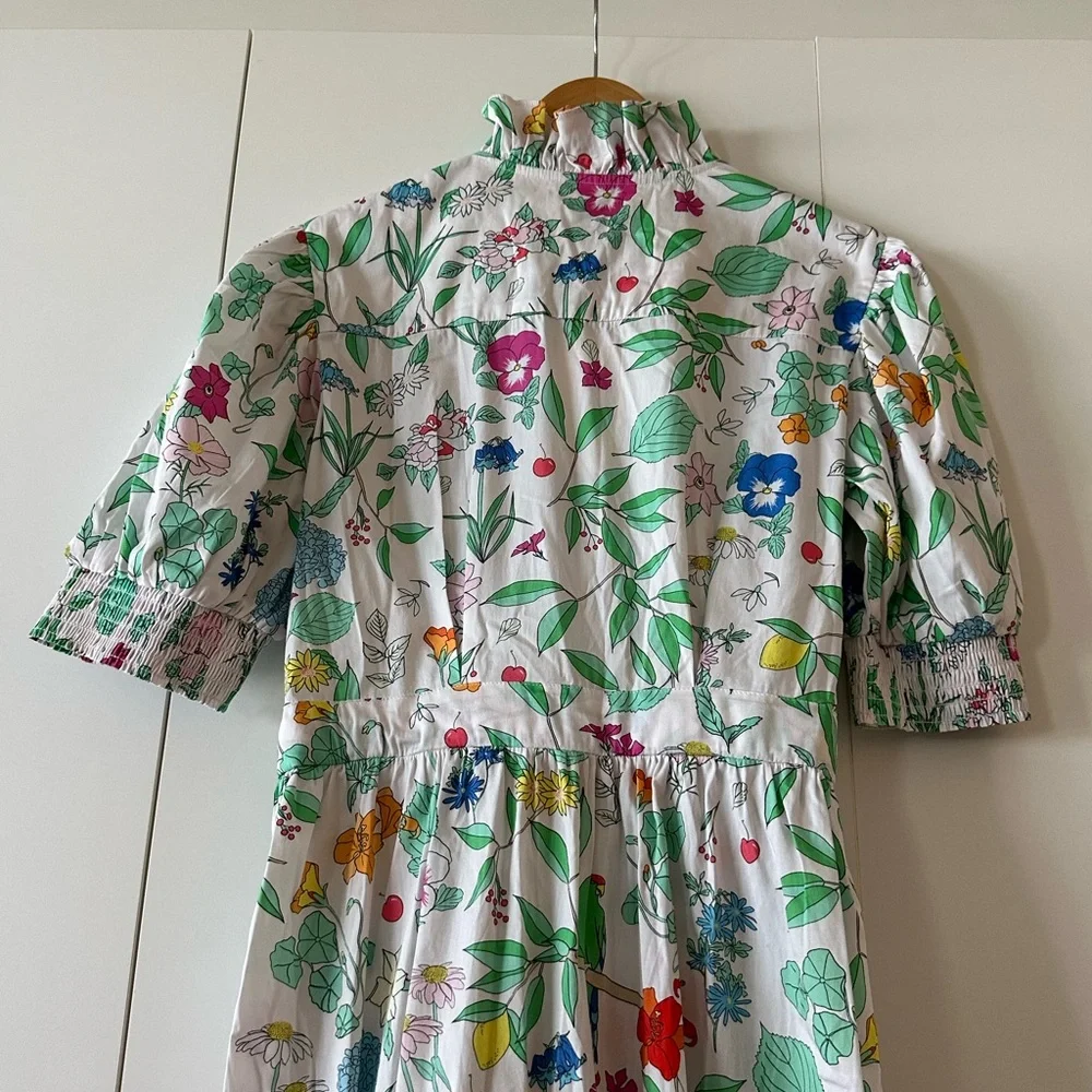 Floral White Maxi Dress with Green Leaf Print - Picture 3 of 9